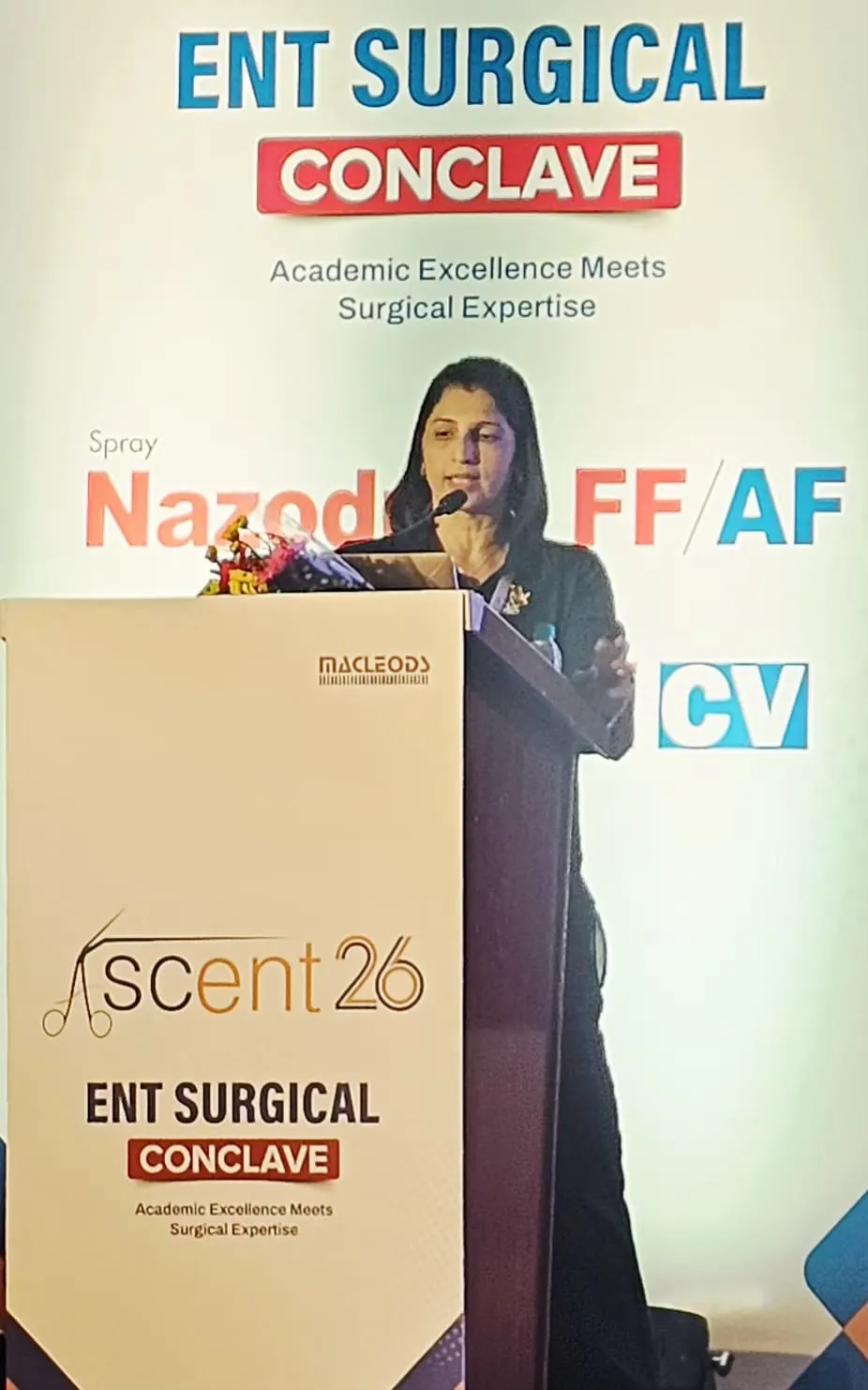 Dr. Sunita Chhapola Shukla speaking at the Ascent ENT Surgical Conclave